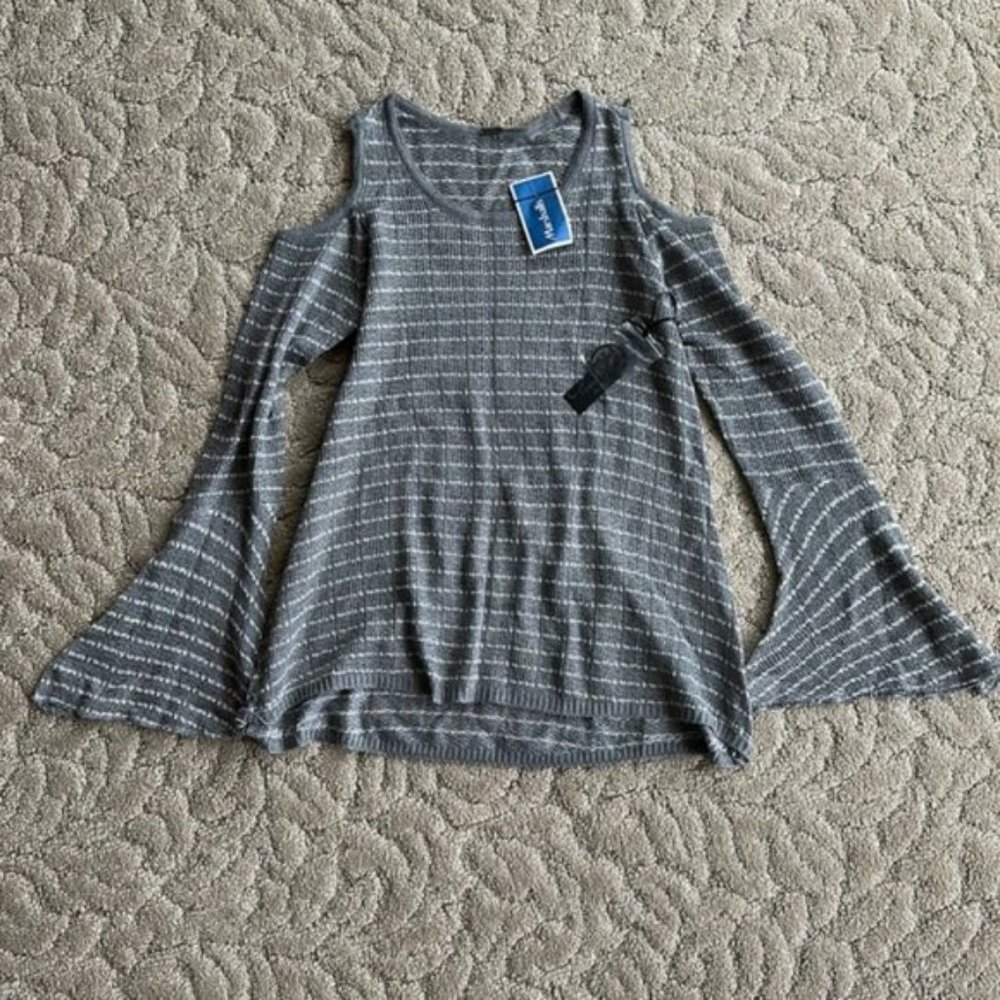 Top Striped White and Gray NEW WITH TAGS SIZE SMALL